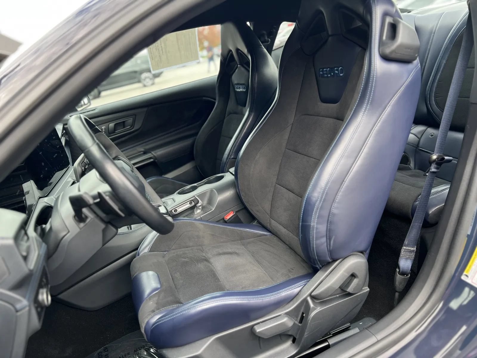 Used 2025 Ford Mustang Dark Horse RWD image 15