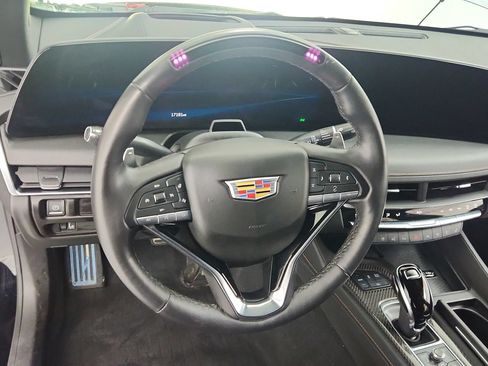 Certified 2025 Cadillac CT5 Sport w/ Technology Package AWD/4WD image 18