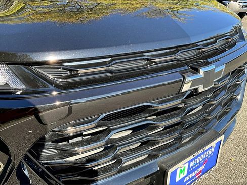 Used 2025 Chevrolet Trax ACTIV w/ Sunroof Package image 27