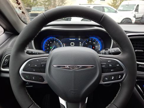 New 2026 Chrysler Pacifica Select image 14