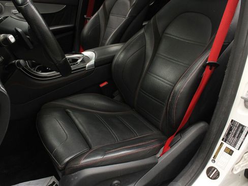 Used 2018 Mercedes-Benz GLC 43 AMG 4MATIC image 18