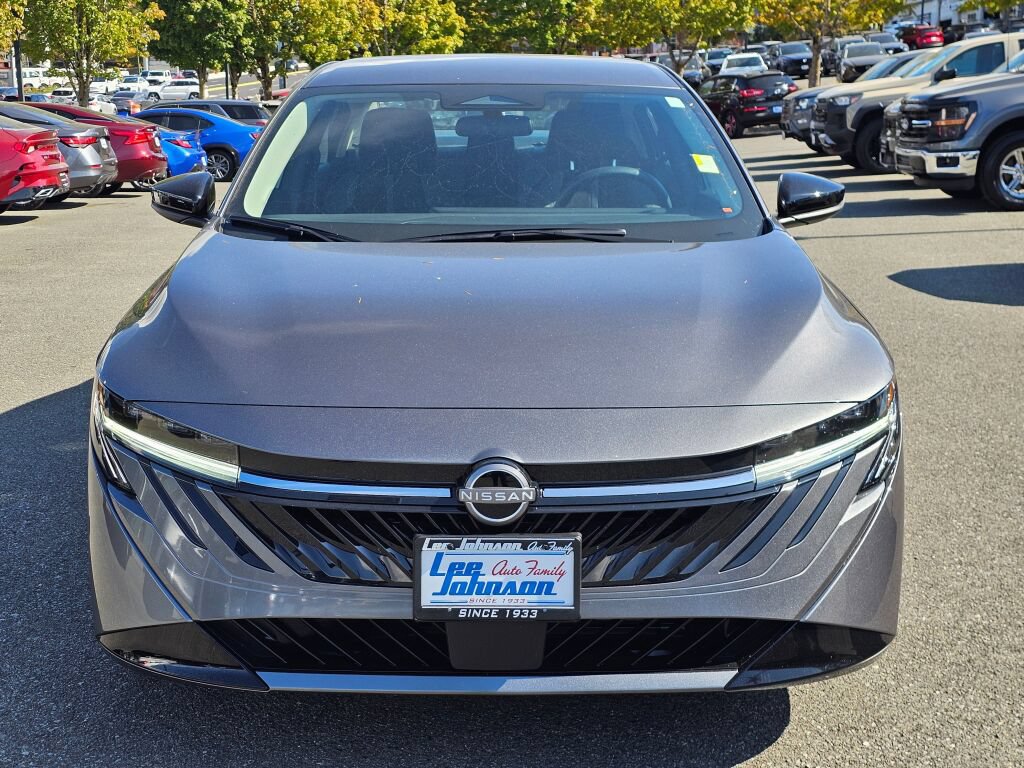 Used 2026 Nissan Sentra SV w/ Floor Mat Package FWD image 2