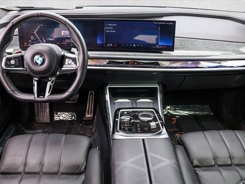 Used 2026 BMW 740i xDrive AWD/4WD image 23