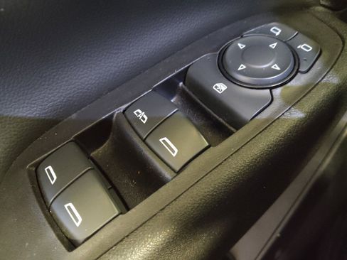 Used 2019 Chevrolet Equinox LT image 27