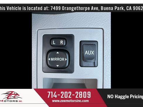 Used 2010 Toyota RAV4 Limited FWD image 31