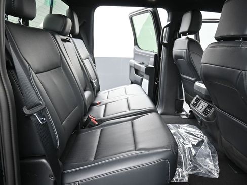 New 2025 Ford F150 Lariat w/ Equipment Group 502A High image 12