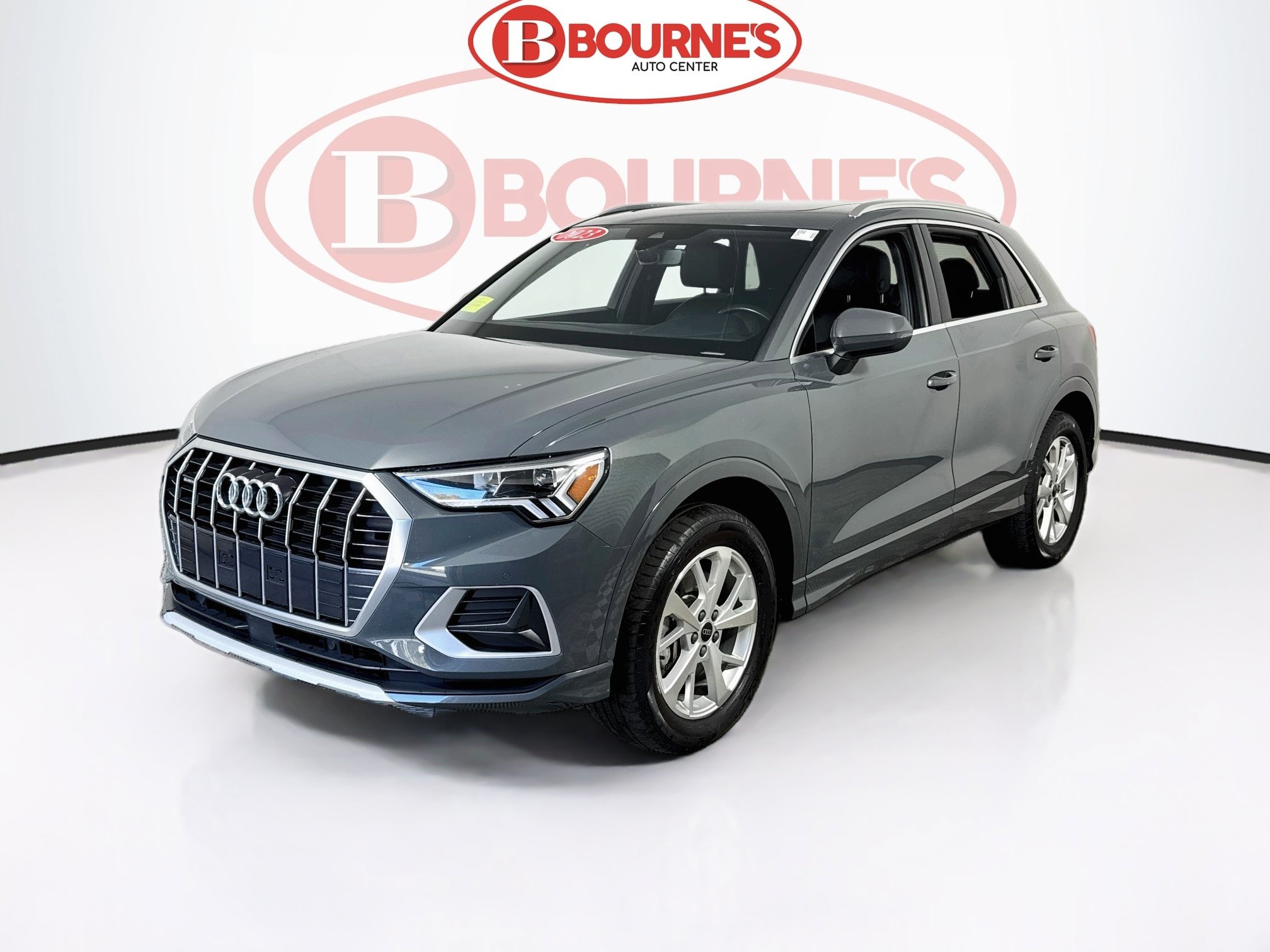 Used 2023 Audi Q3 2.0T Premium w/ Convenience Package AWD/4WD image 6