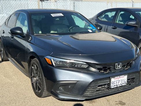 Used 2022 Honda Civic Sport Touring image 3