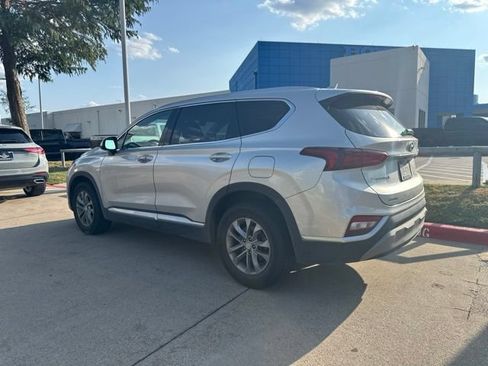 Used 2019 Hyundai Santa Fe SEL AWD/4WD image 3
