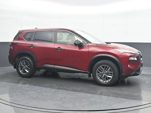 Used 2021 Nissan Rogue S AWD/4WD image 8