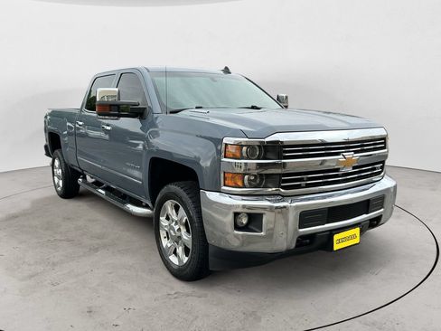 Used 2015 Chevrolet Silverado 2500 LTZ w/ Duramax Plus Package AWD/4WD image 3