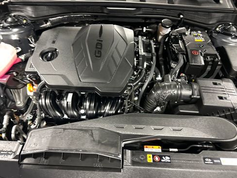 Used 2025 Hyundai Sonata SEL FWD image 24