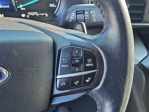 Used 2020 Ford Explorer XLT w/ Equipment Group 202A image 23