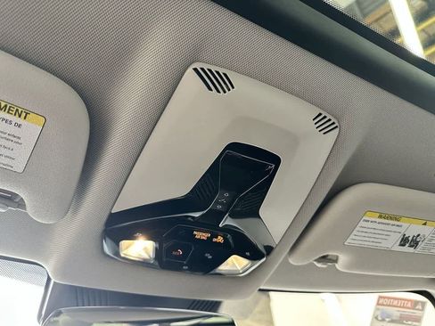 Certified 2025 MINI Cooper 2-Door Hardtop image 18