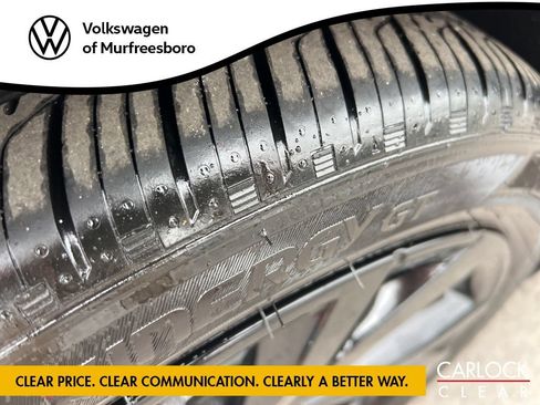 Used 2026 Volkswagen Jetta SE FWD image 8