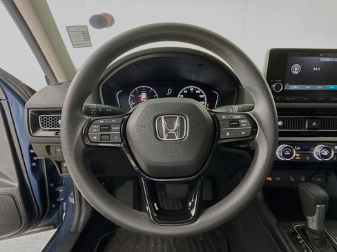 Used 2025 Honda Civic LX image 11