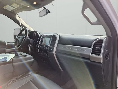 Used 2019 Ford F250 Lariat AWD/4WD image 17