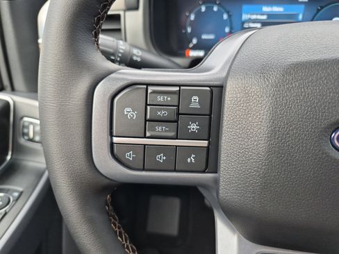 New 2025 Ford F150 Lariat w/ Equipment Group 502A High image 28