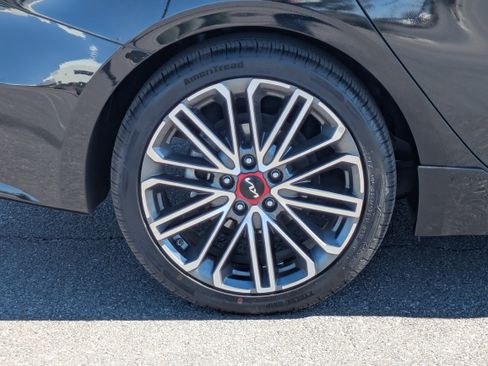 Certified 2023 Kia Forte GT FWD image 9