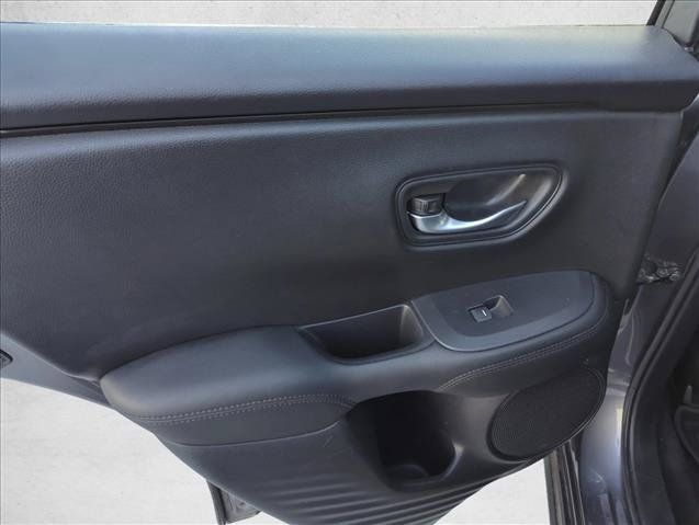 Used 2025 Honda HR-V LX image 10