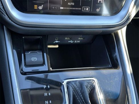 Used 2022 Subaru Legacy Premium image 6