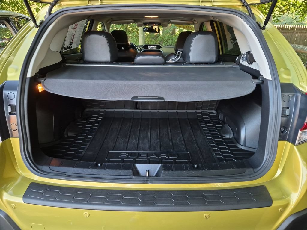 Used 2022 Subaru Crosstrek 2.5i Limited w/ Moonroof Package 2 AWD/4WD image 9