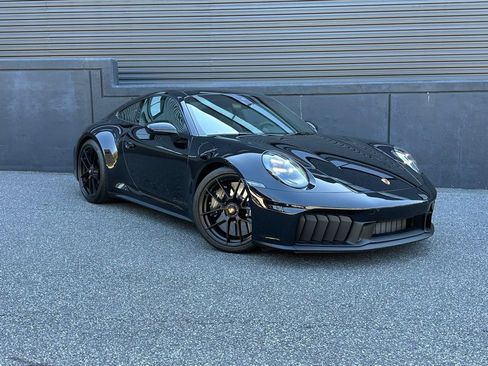 Certified 2025 Porsche 911 Carrera 4 GTS image 12