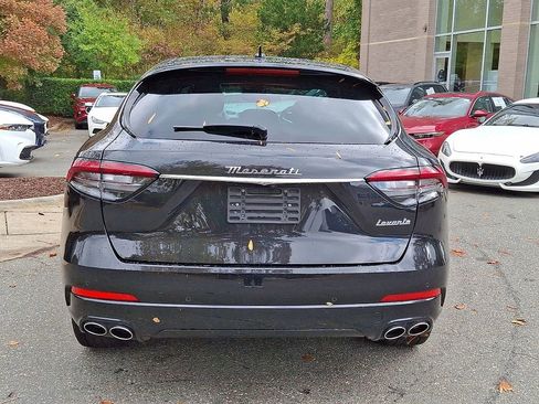 Certified 2022 Maserati Levante GT image 23
