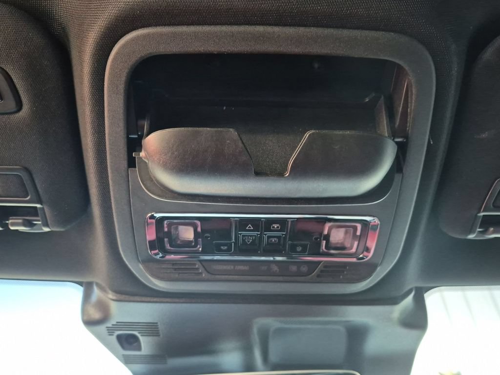 Used 2023 Lincoln Corsair Reserve w/ Equipment Group 201A AWD/4WD image 19