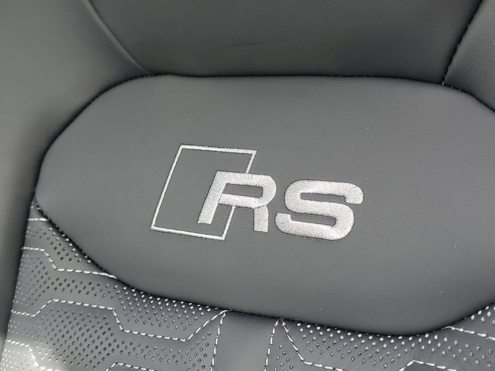 New 2026 Audi RS Q8 performance AWD/4WD image 32
