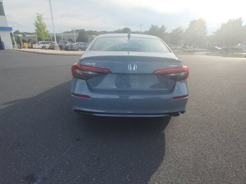 Used 2024 Honda Civic Sport image 6