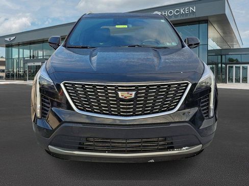 Used 2019 Cadillac XT4 Premium Luxury AWD/4WD image 3