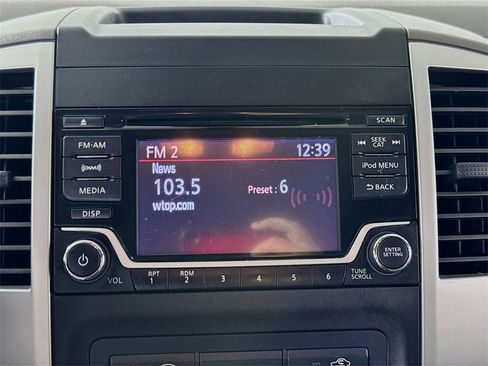 Used 2018 Nissan Frontier SV image 13