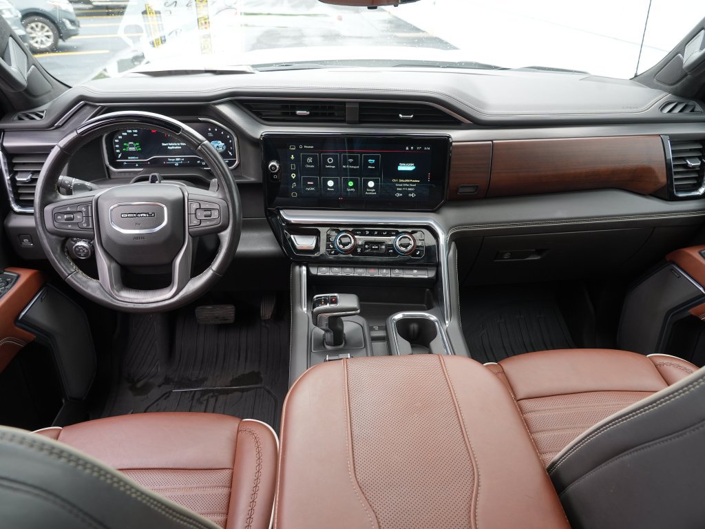 Certified 2024 GMC Sierra 1500 Denali Ultimate AWD/4WD image 29