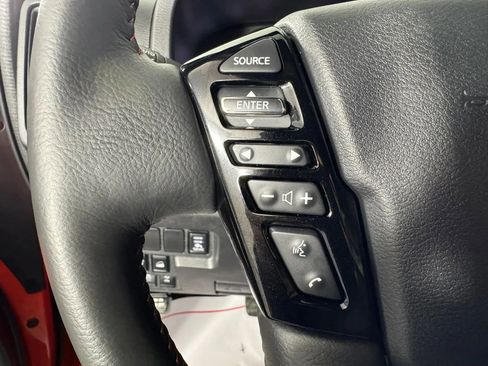 Used 2025 Nissan Frontier PRO-4X w/ Pro Convenience Package AWD/4WD image 15
