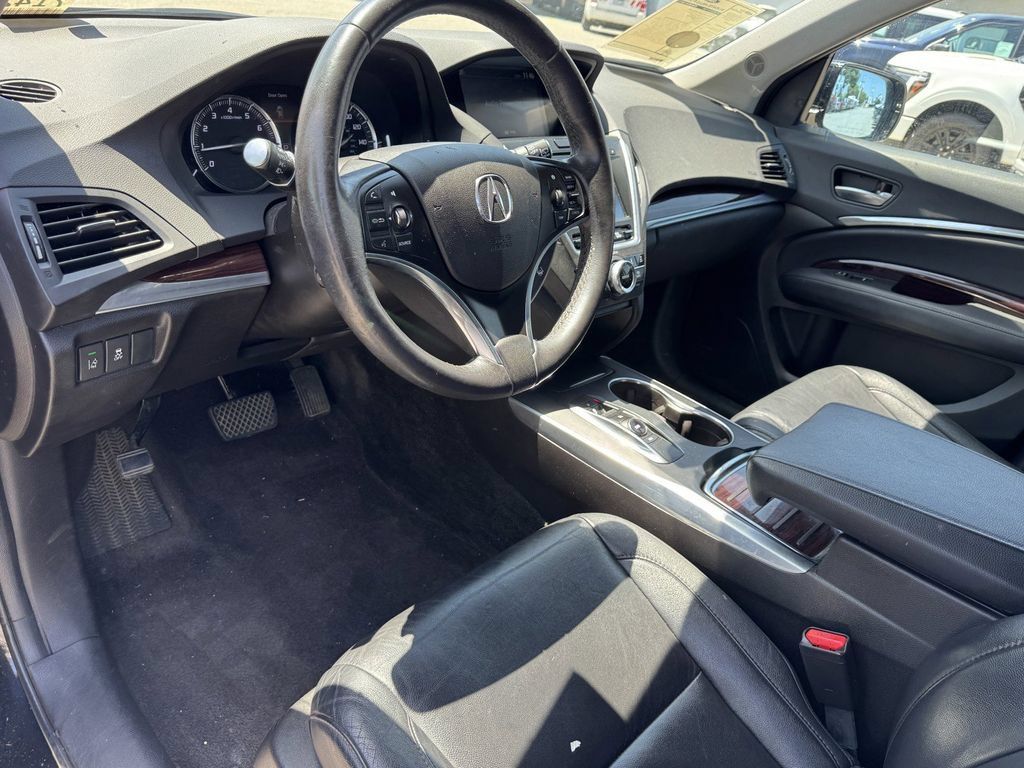 Used 2016 Acura MDX w/ Technology Package AWD/4WD image 13