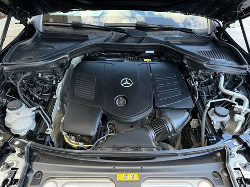 Certified 2025 Mercedes-Benz GLC 300 GLC 300 image 14