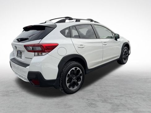 Used 2023 Subaru Crosstrek 2.0i Premium image 9