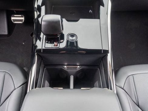 New 2025 Land Rover Range Rover Sport SV Edition Two image 19