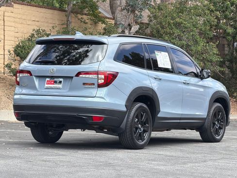 Used 2022 Honda Pilot TrailSport image 2