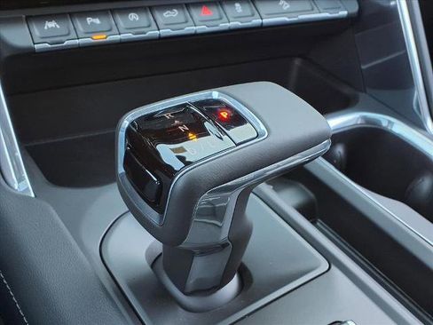 New 2026 GMC Sierra 1500 Denali w/ Denali Reserve Package image 14