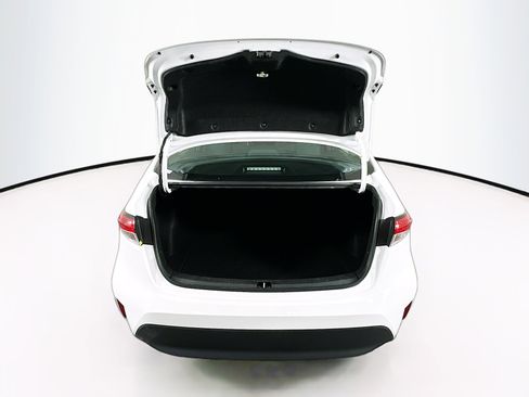 Used 2024 Toyota Corolla LE image 26