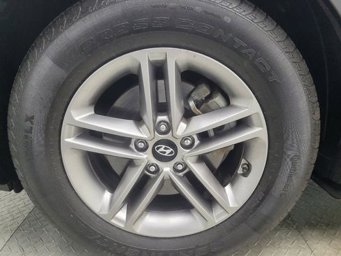 Used 2018 Hyundai Santa Fe Sport w/ 2.4L Value Package 02 AWD/4WD image 31