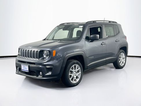 Used 2022 Jeep Renegade Latitude w/ Convenience Group image 1