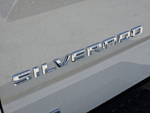 New 2026 Chevrolet Silverado 1500 High Country w/ Technology Package AWD/4WD image 8