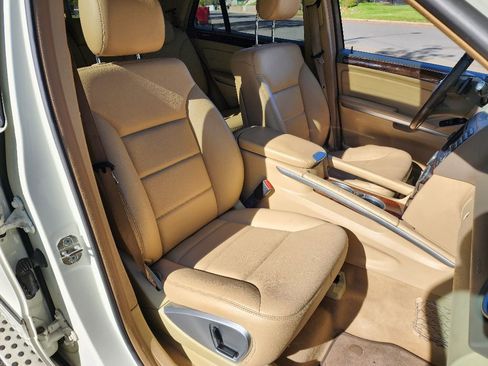 Used 2011 Mercedes-Benz ML 350 4MATIC image 20