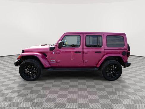 Used 2021 Jeep Wrangler Unlimited Sahara AWD/4WD image 8