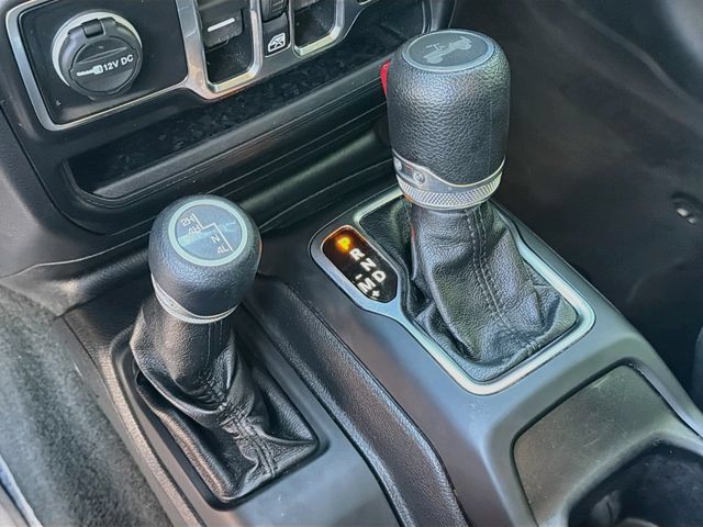 Used 2022 Jeep Wrangler Unlimited Sport AWD/4WD image 18