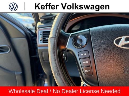 Used 2009 Hyundai Genesis 3.8 w/ Premium Pkg 2 RWD image 18