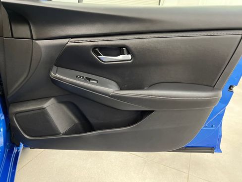 Used 2025 Nissan Sentra SV FWD image 28